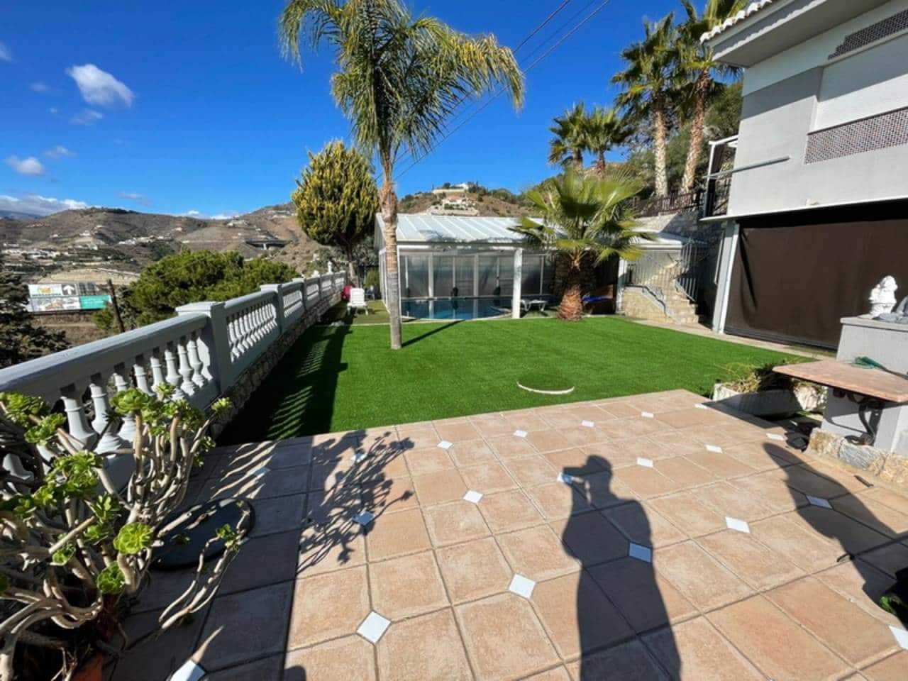 3 soveværelse Villa til salg i Taramay med swimmingpool - € 560.000 (Ref: 7601132)