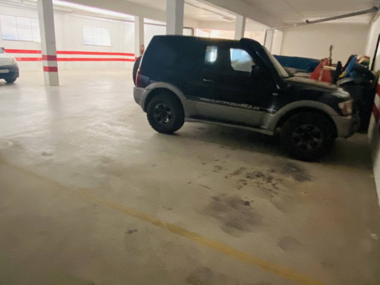 Garasje til salgs i Almunecar - € 18 000 (Ref: 7603237)