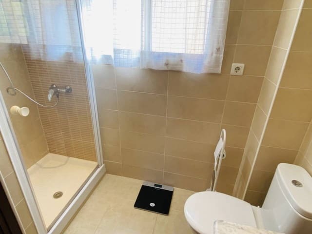 2 bedroom Apartment for holiday rental in Almuñécar with pool - € 490 (Ref: 7628079)