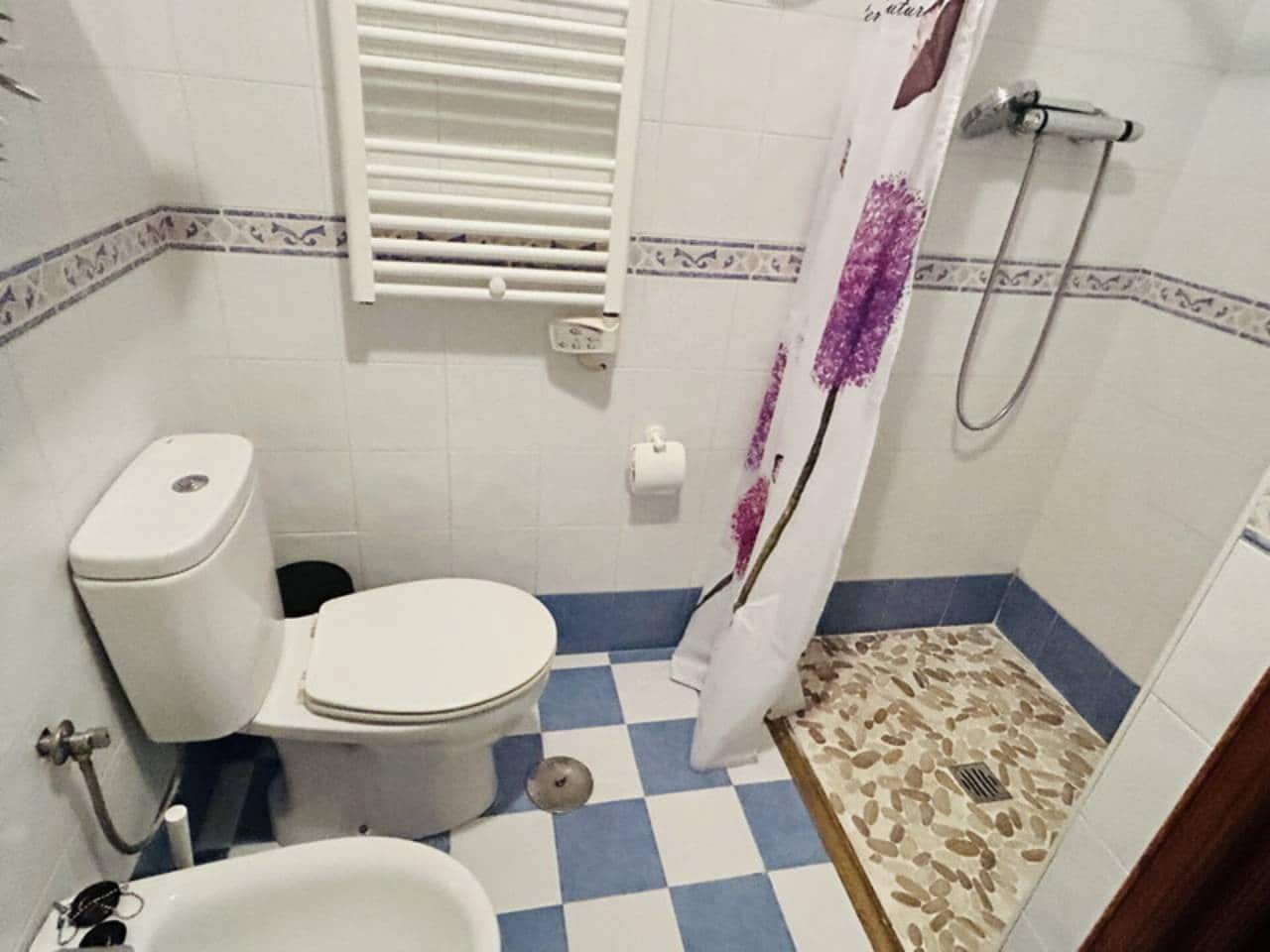 3 Zimmer Villa zu vermieten in Almunecar mit Garage - 1.300 € (Ref: 7703245)