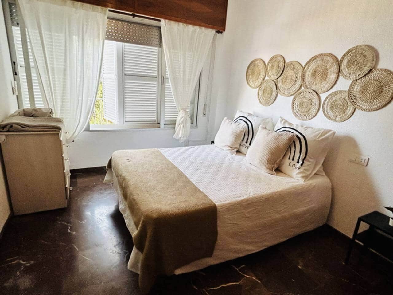 3 Zimmer Villa zu vermieten in Almunecar mit Garage - 1.300 € (Ref: 7703245)