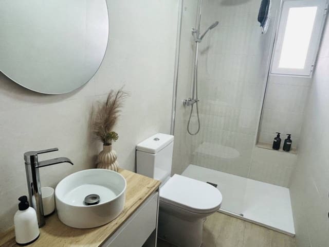 3 makuuhuone Huvila vuokrattavana paikassa Velilla, Almuñécar mukana 
autotalli - 1 300 € (Ref: 7703245)