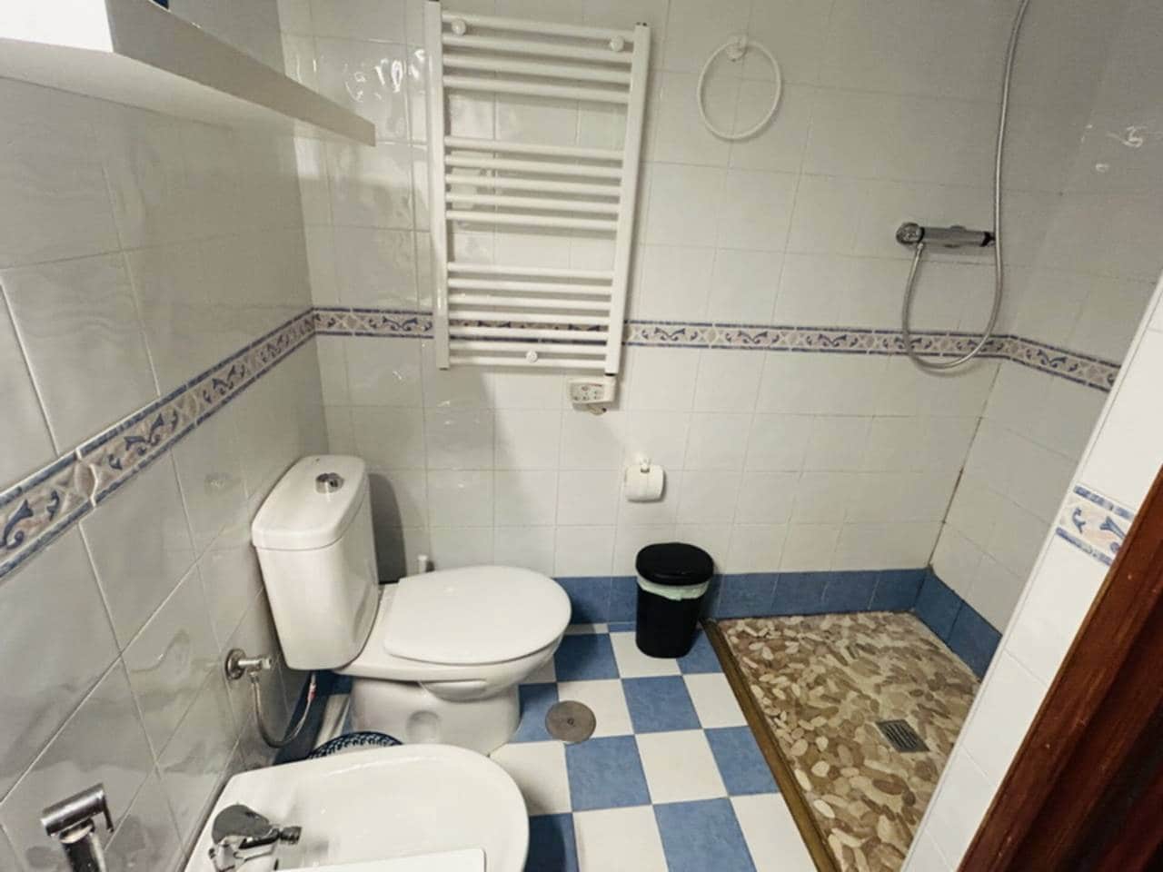 Chalet de 3 habitaciones en Velilla en alquiler con garaje - 1.300 € (Ref: 7703245)