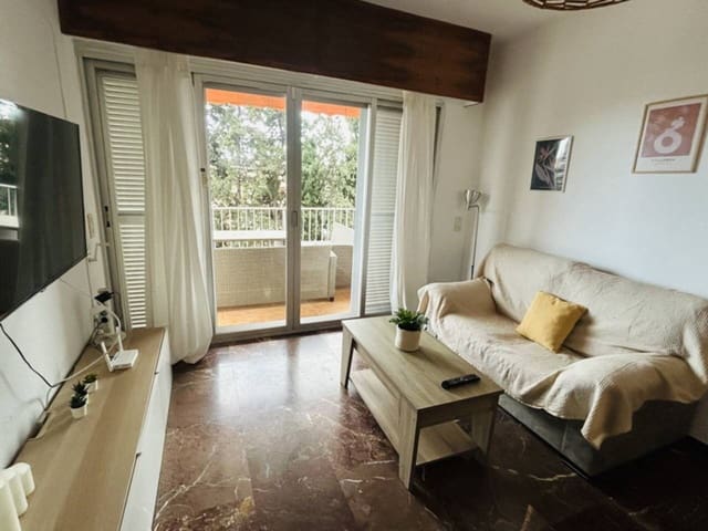 3 bedroom Villa for rent in Velilla, Almuñécar with garage - € 1,300 (Ref: 7703245)