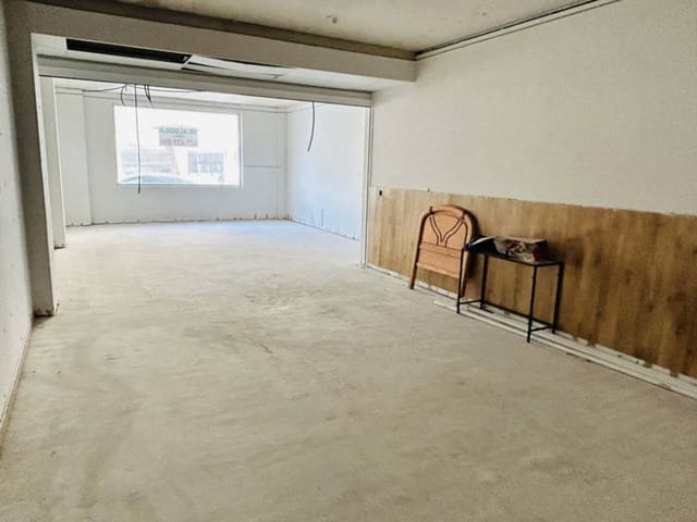 Erhverv til leje i Almuñécar - € 850 (Ref: 7706512)