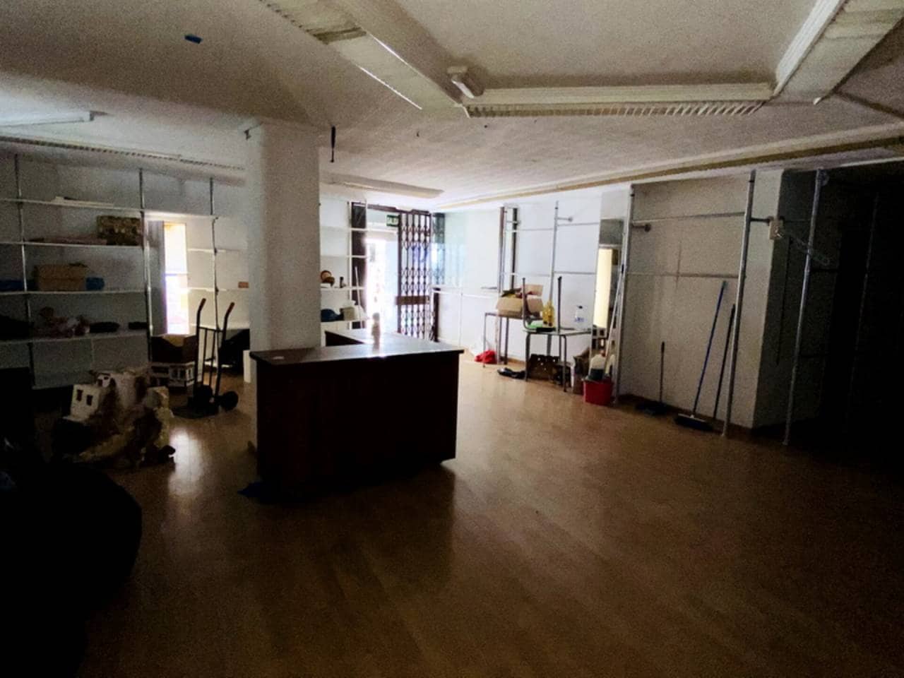 1 Zimmer Gewerbe zu vermieten in Almunecar - 2.000 € (Ref: 7716718)