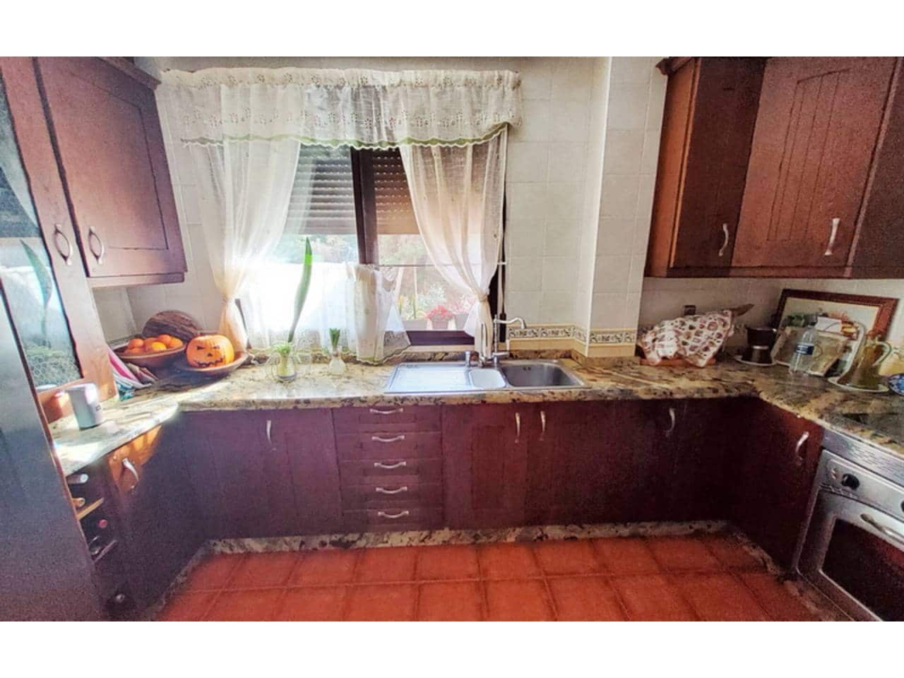 3 Zimmer Villa zu verkaufen in Almunecar mit Pool Garage - 385.000 € (Ref: 7736357)