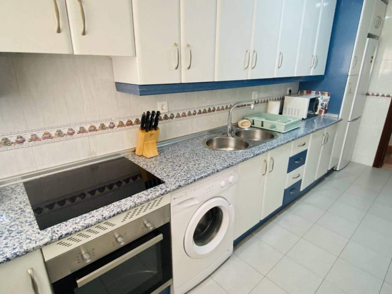 2 soveværelse Lejlighed til leje i Velilla med swimmingpool - € 980 (Ref: 7747726)