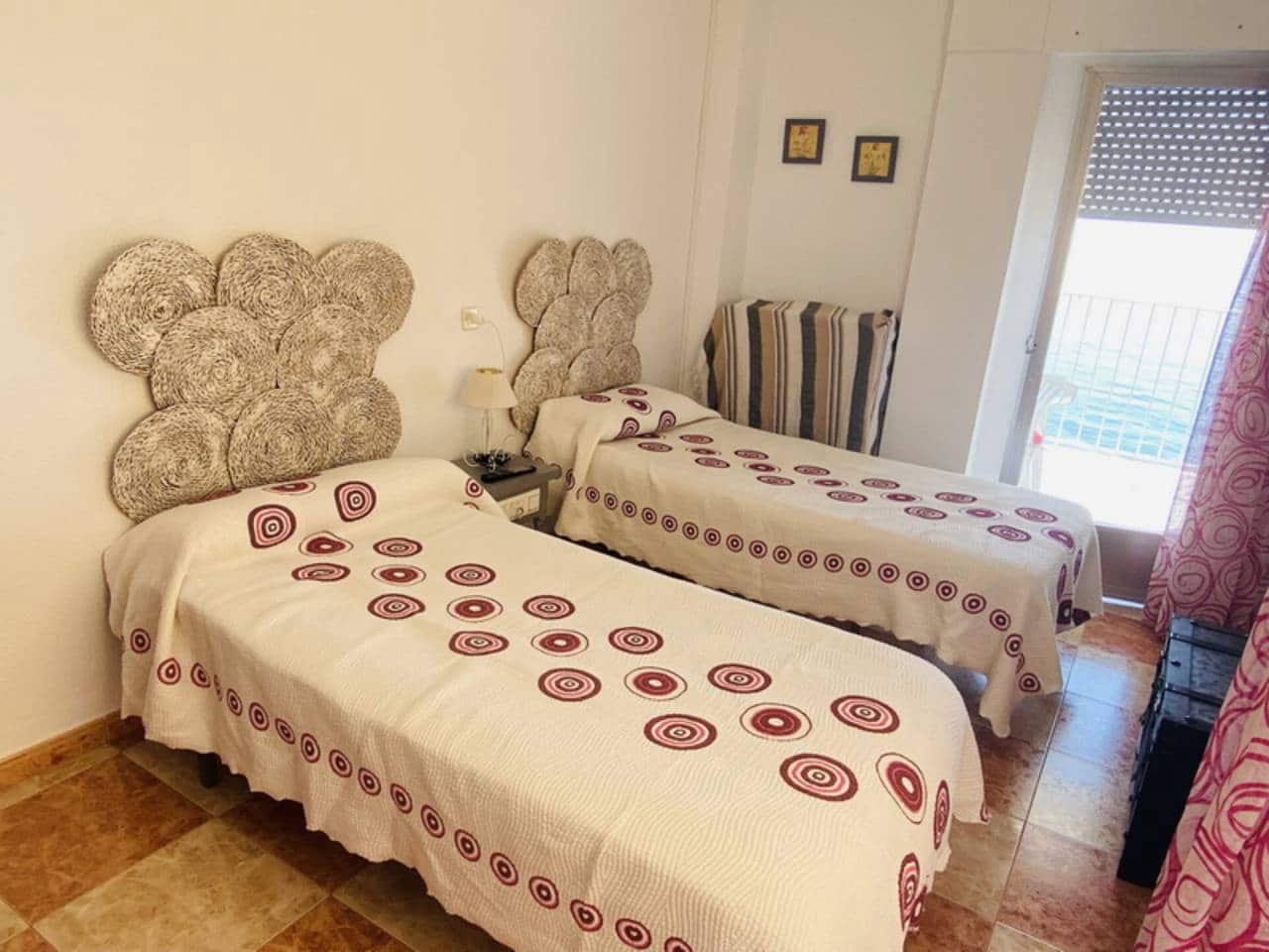 2 soveværelse Lejlighed til leje i Velilla med swimmingpool - € 980 (Ref: 7747726)