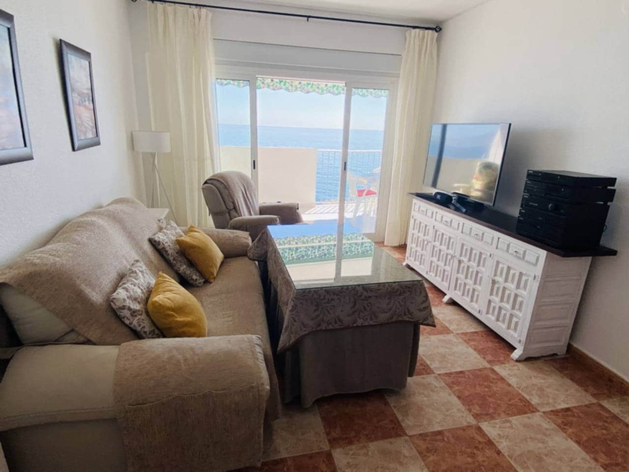 2 soveværelse Lejlighed til leje i Velilla med swimmingpool - € 980 (Ref: 7747726)