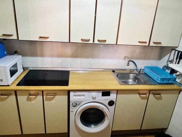 2 Zimmer Apartment zu vermieten in Velilla, Almuñécar - 700 € (Ref: 7798249)