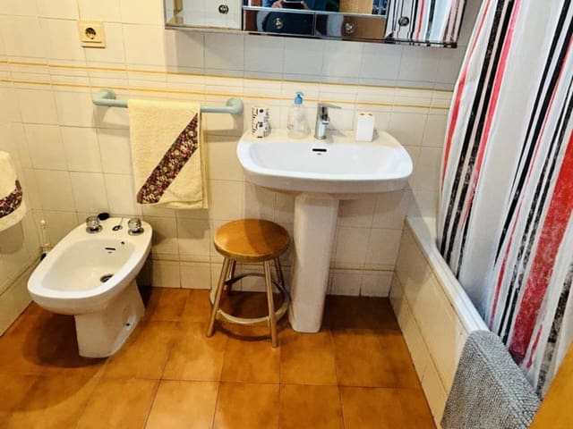 2 Zimmer Apartment zu vermieten in Velilla, Almuñécar - 700 € (Ref: 7798249)