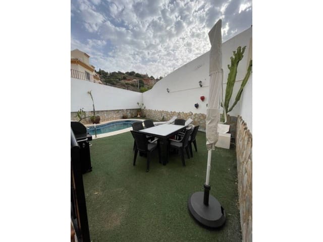 3 Zimmer Villa zu vermieten in La Herradura, Almuñécar mit Pool Garage - 1.600 € (Ref: 7816664)