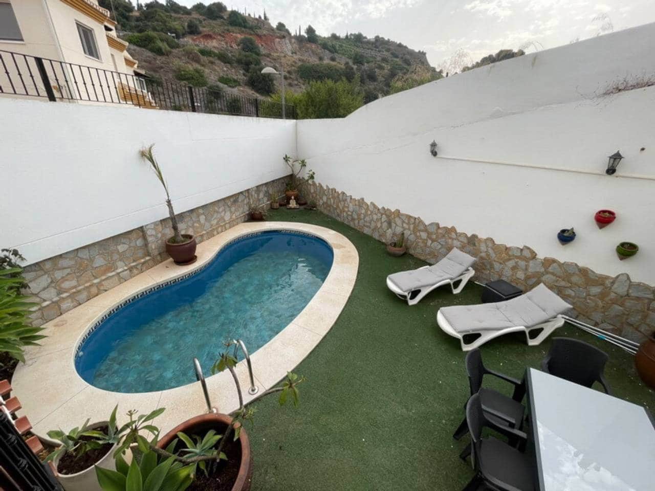 3 Zimmer Villa zu vermieten in La Herradura mit Pool Garage - 1.600 € (Ref: 7816664)