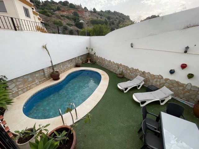 3 Zimmer Villa zu vermieten in La Herradura, Almuñécar mit Pool Garage - 1.600 € (Ref: 7816664)