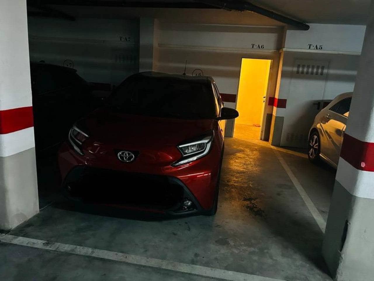 Garage til salg i Almunecar - € 40.000 (Ref: 7835834)