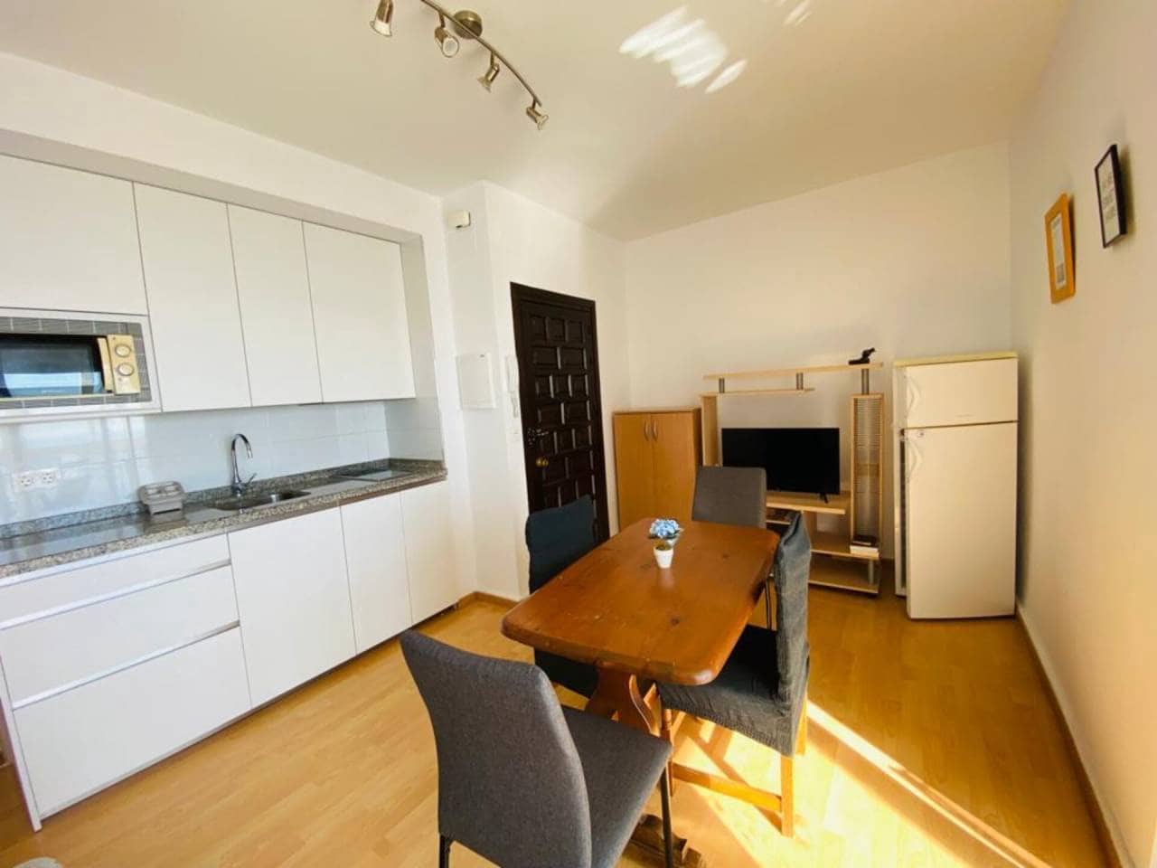 1 quarto Apartamento para arrendamento para férias em Almunecar com piscina - 385 € (Ref: 8052270)