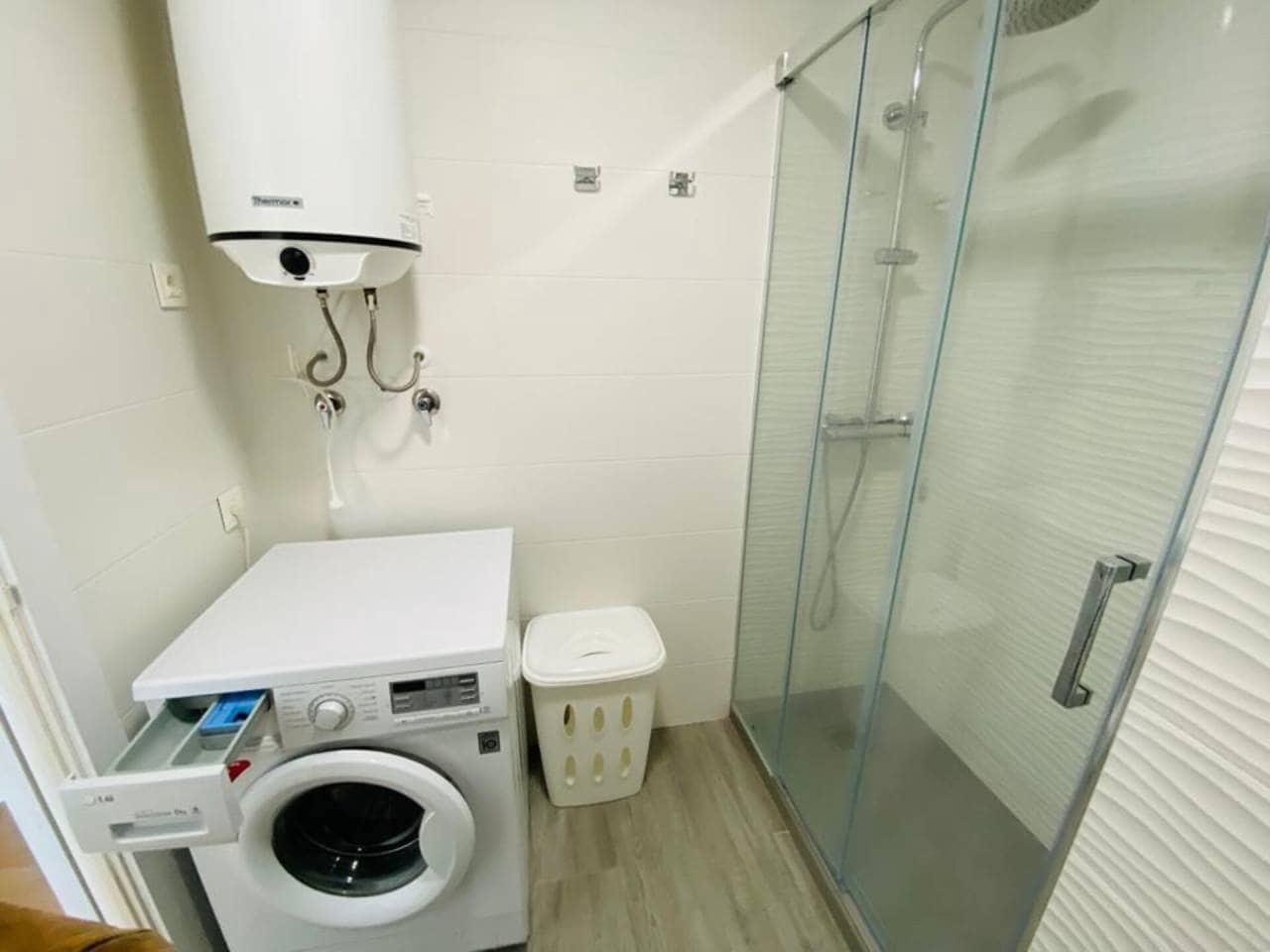 1 quarto Apartamento para arrendamento para férias em Almunecar com piscina - 385 € (Ref: 8052270)