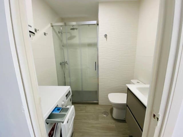 1 bedroom Flat for holiday rental in Almuñécar with pool - € 385 (Ref: 8052270)