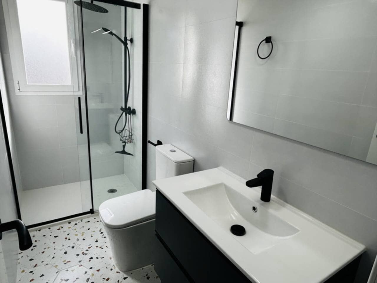 3 quarto Apartamento para arrendamento para férias em Almunecar com Garagem - 900 € (Ref: 8125375)