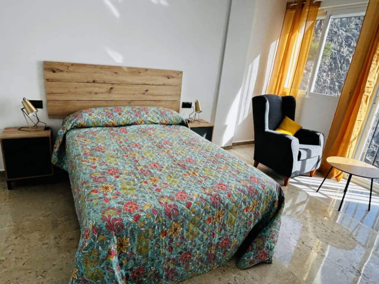 3 quarto Apartamento para arrendamento para férias em Almunecar com Garagem - 900 € (Ref: 8125375)