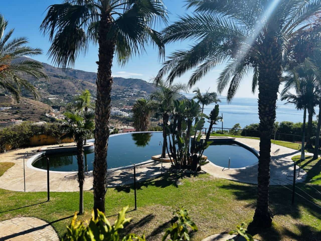 4 quarto Casa em Banda para venda em Almunecar com piscina - 360 000 € (Ref: 8148920)