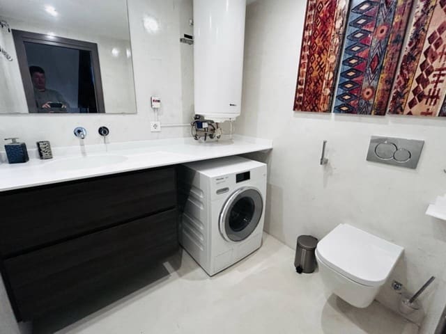 4 Zimmer Haus zu verkaufen in Almuñécar mit Pool - 360.000 € (Ref: 8148920)