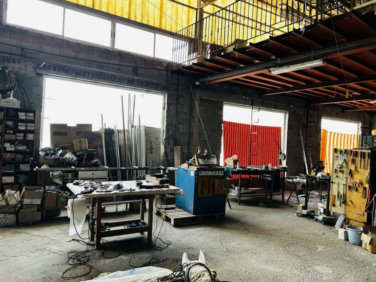 Erhverv til salg i Almunecar - € 475.000 (Ref: 8255462)