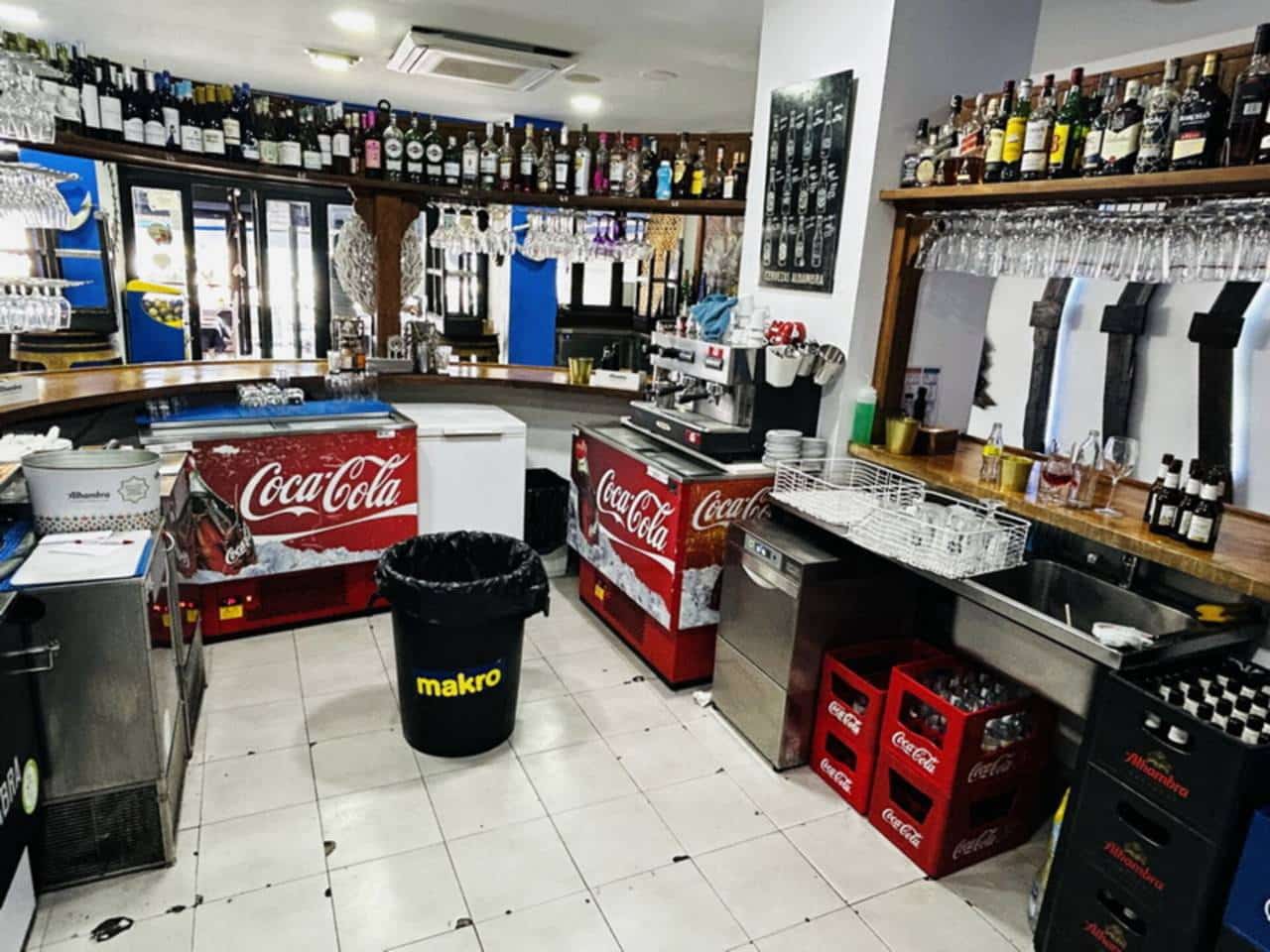 Erhverv til salg i Almunecar - € 250.000 (Ref: 8433705)