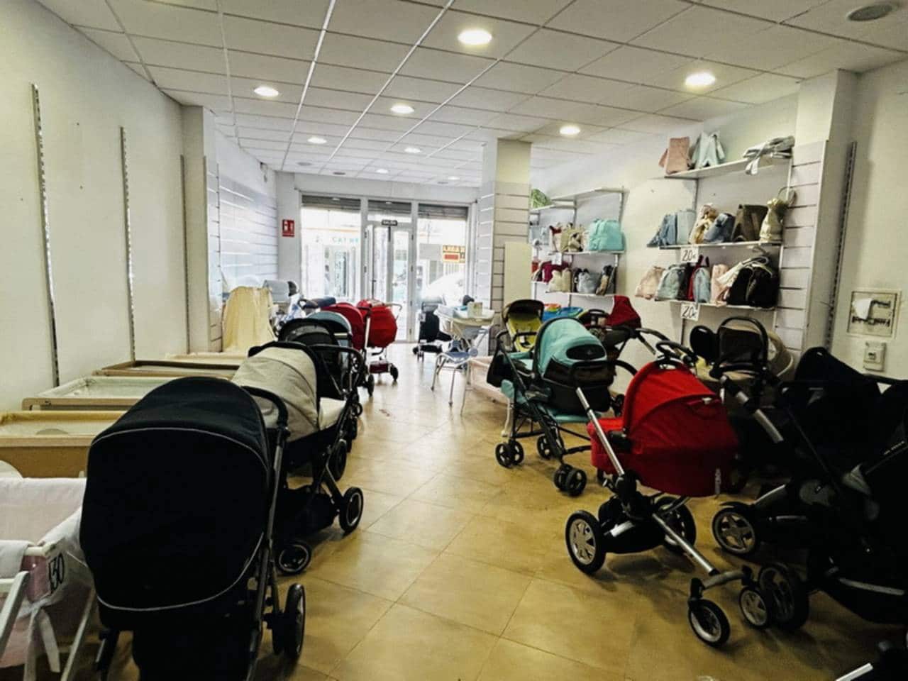 Local Comercial en Almuñécar en alquiler - 700 € (Ref: 8438202)