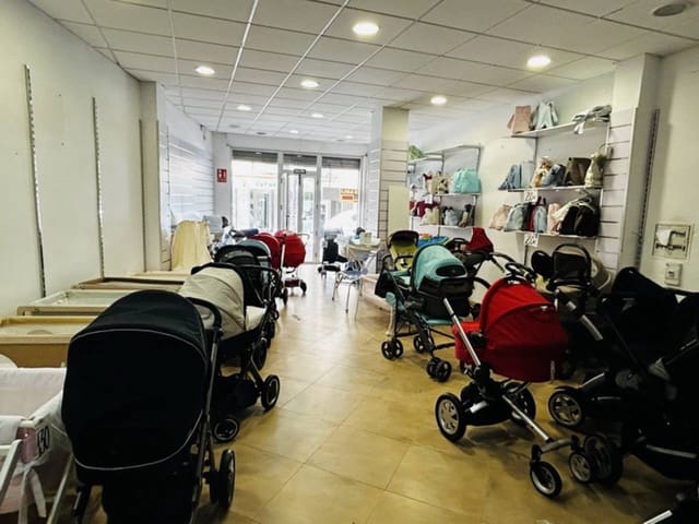 Erhverv til leje i Almuñécar - € 700 (Ref: 8438202)