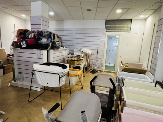 Erhverv til leje i Almuñécar - € 700 (Ref: 8438202)