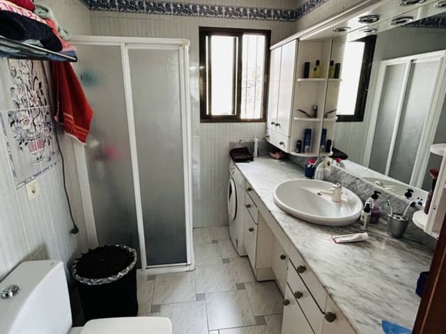 2 soveværelse Villa til salg i Almuñécar med swimmingpool - € 380.000 (Ref: 8456607)