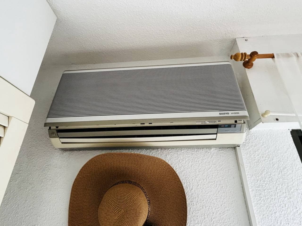 2 makuuhuone Huvila myytävänä paikassa Velilla mukana uima-altaan - 380 000 € (Ref: 8456607)