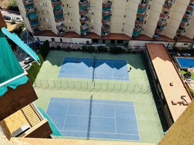 Appartement de 2 chambres à louer à Almuñécar avec piscine - 1 000 € (Ref: 8493185)