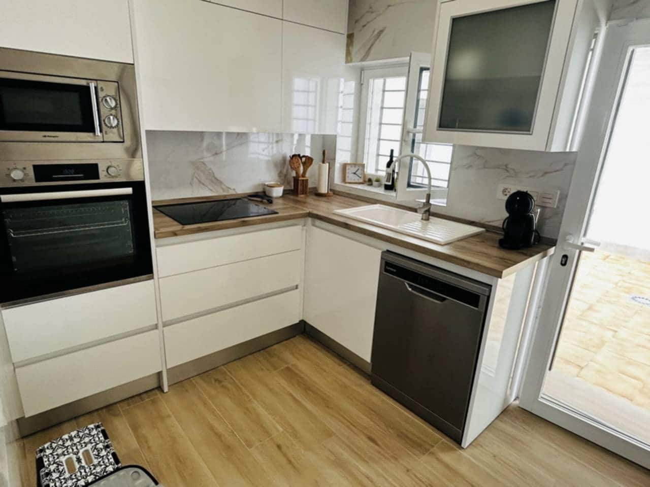4 soveværelse Villa til leje i Velilla med garage - € 1.400 (Ref: 8518806)