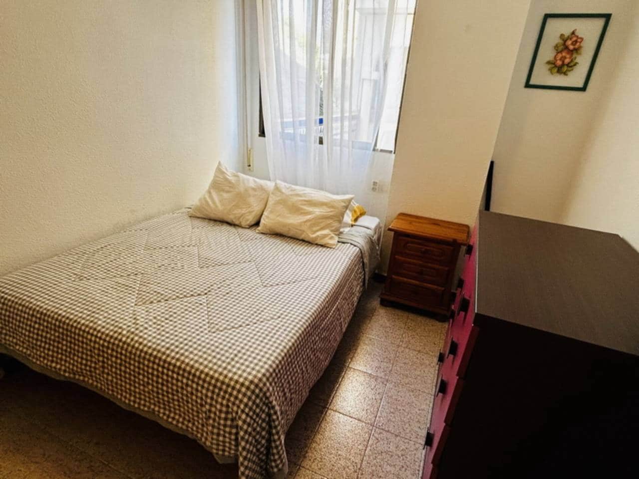 3 bedroom Apartment for rent in Velilla - € 1,100 (Ref: 8521189)