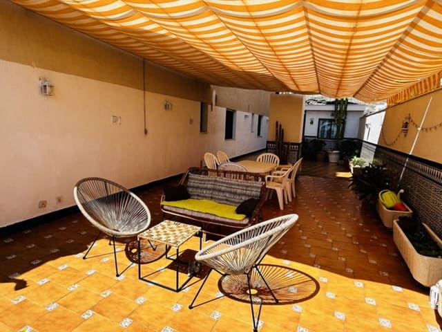 3 bedroom Apartment for rent in Velilla, Almuñécar - € 1,100 (Ref: 8521189)