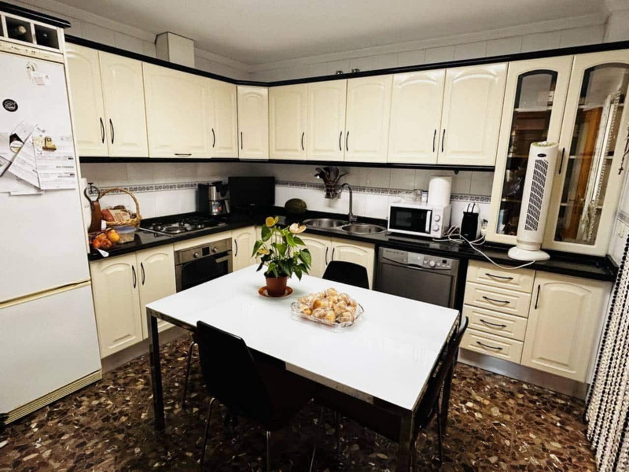 3 quarto Casa em Banda para venda em Motril com garagem - 250 000 € (Ref: 8541835)