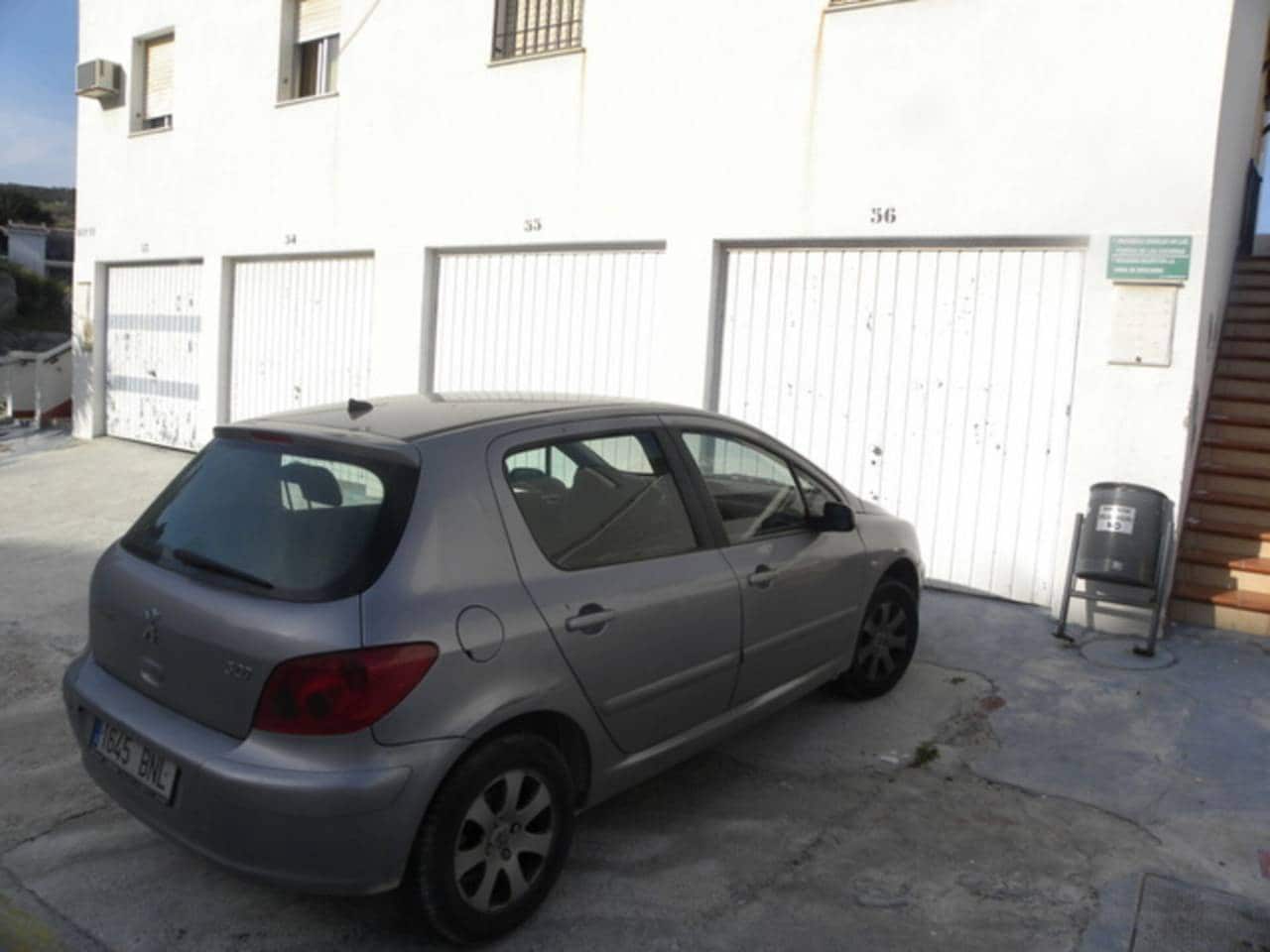 3 bedroom Apartment for rent in Taramay with pool garage - € 900 (Ref: 8553623)