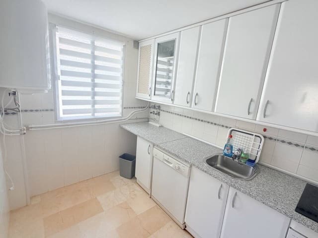 3 soveværelse Lejlighed til leje i Taramay, Almuñécar med swimmingpool garage - € 900 (Ref: 8553623)