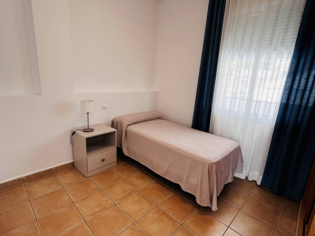 1 sypialnia Apartament do wynajęcia w Almunecar z basenem garażem - 1 350 € (Ref: 8866908)