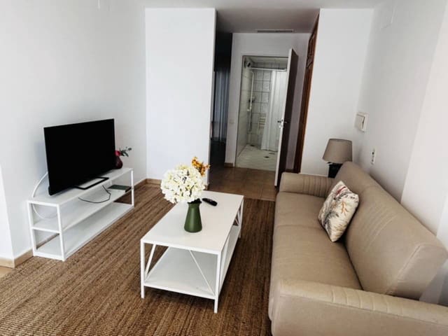 1 soverom Leilighet til leie i Almuñécar med svømmebasseng garasje - € 1 550 (Ref: 8868482)