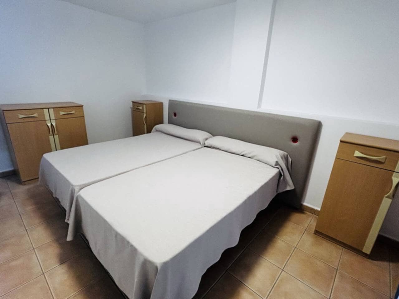 1 makuuhuone Huoneisto vuokrattavana paikassa Almunecar mukana uima-altaan 
autotalli - 1 550 € (Ref: 8868482)