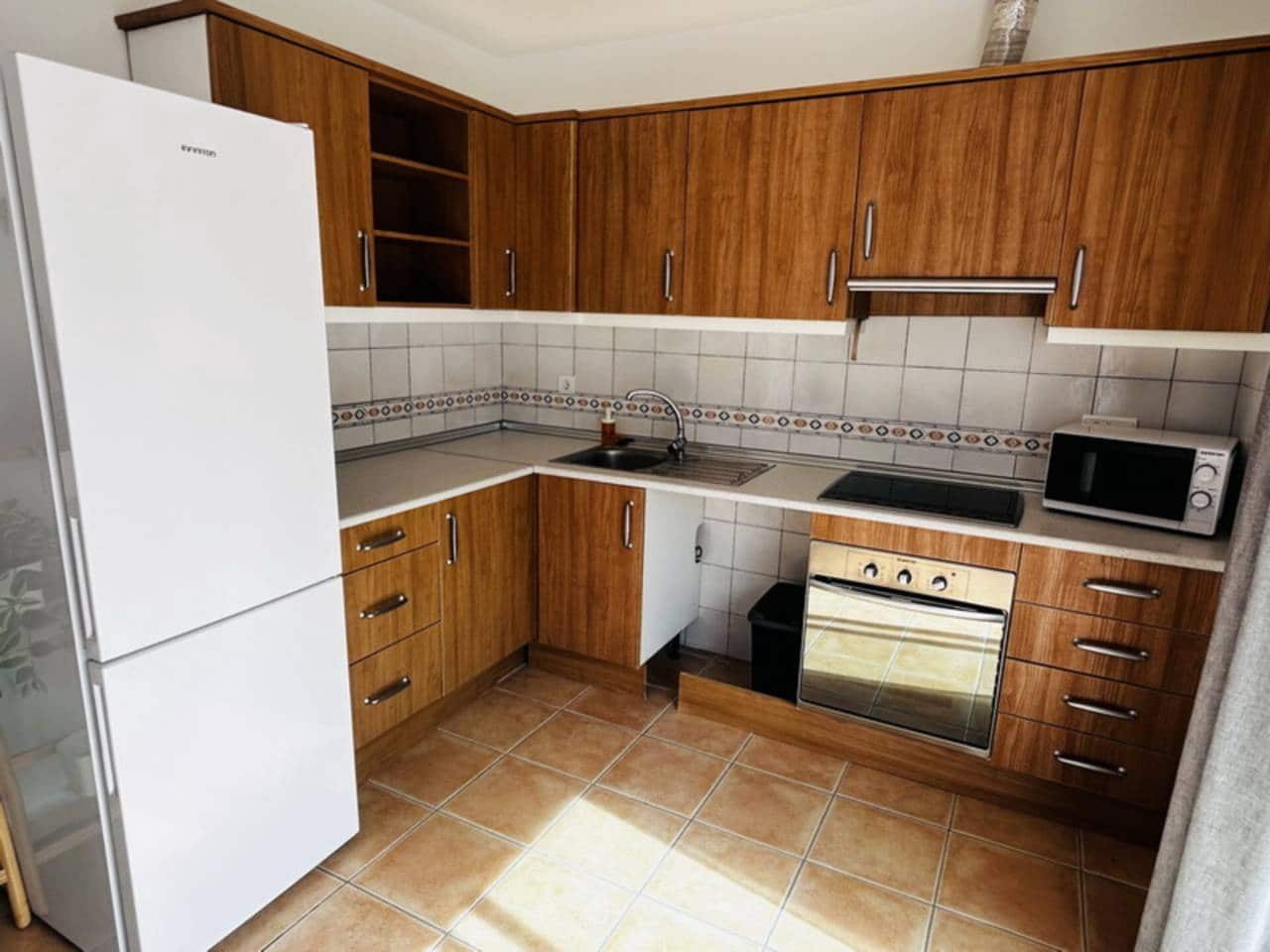 1 makuuhuone Huoneisto vuokrattavana paikassa Almunecar mukana uima-altaan 
autotalli - 1 550 € (Ref: 8868482)