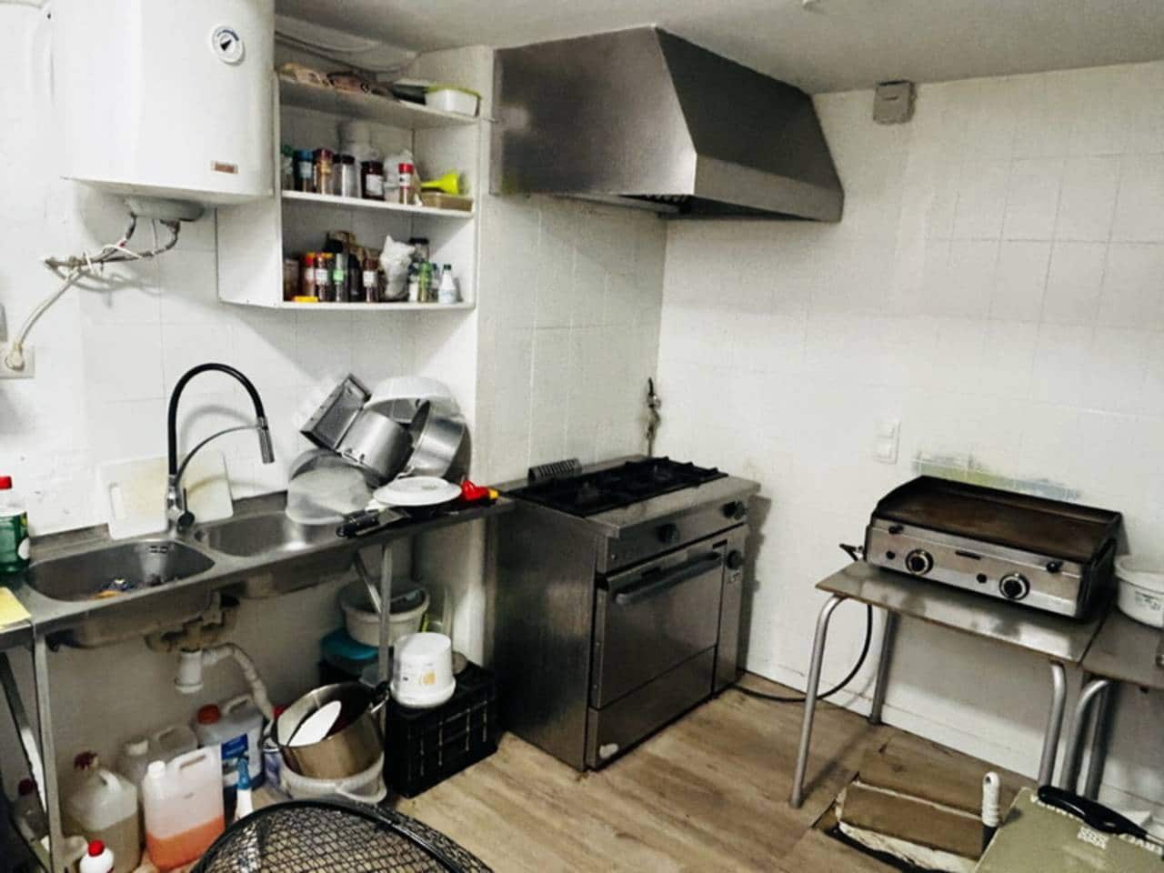 Local Commercial à vendre à Velilla - 110 000 € (Ref: 8896105)