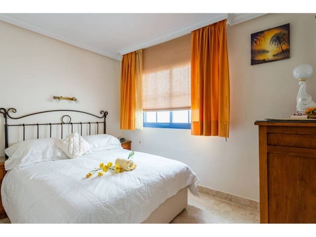 4 soveværelse Penthouse til salg i Almuñécar med swimmingpool garage - € 495.000 (Ref: 8950022)