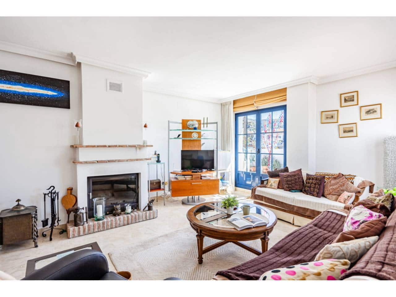 4 soveværelse Penthouse til salg i Almunecar med swimmingpool garage - € 495.000 (Ref: 8950022)