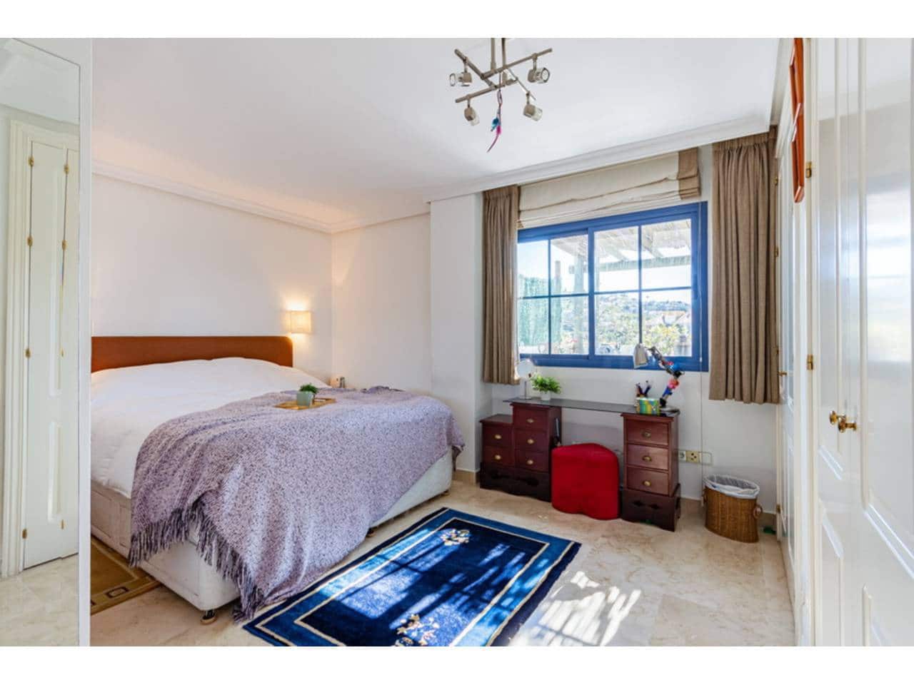 4 soveværelse Penthouse til salg i Almunecar med swimmingpool garage - € 495.000 (Ref: 8950022)