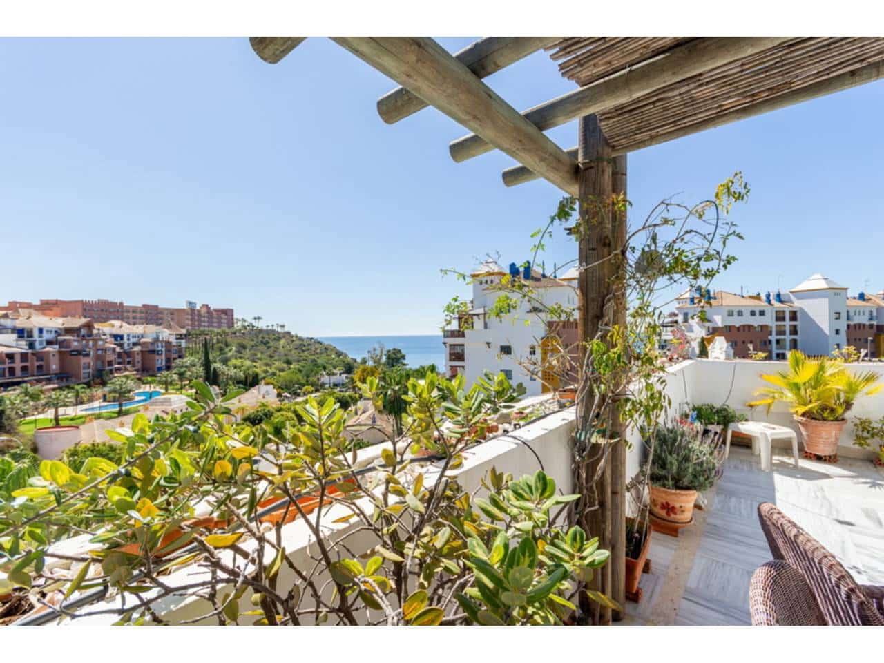 4 soveværelse Penthouse til salg i Almunecar med swimmingpool garage - € 495.000 (Ref: 8950022)